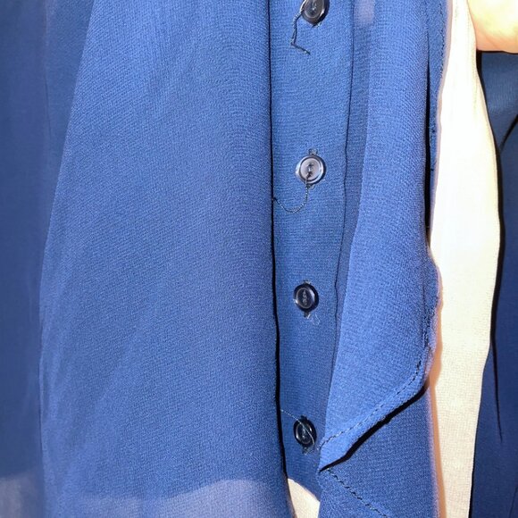 Paper Crane Womens Sleeveless Navy Beige Chiffon Layered Blouse Button Size M - Picture 2 of 7